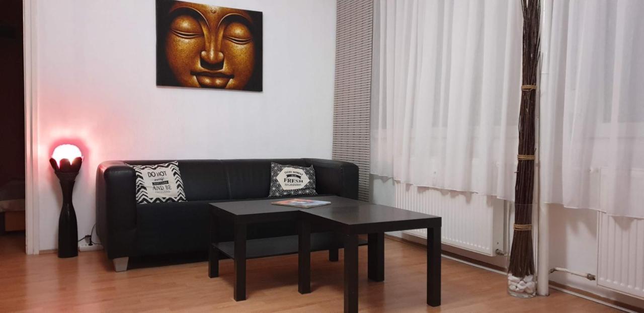 Goldapartman Salgotarjan Exterior photo