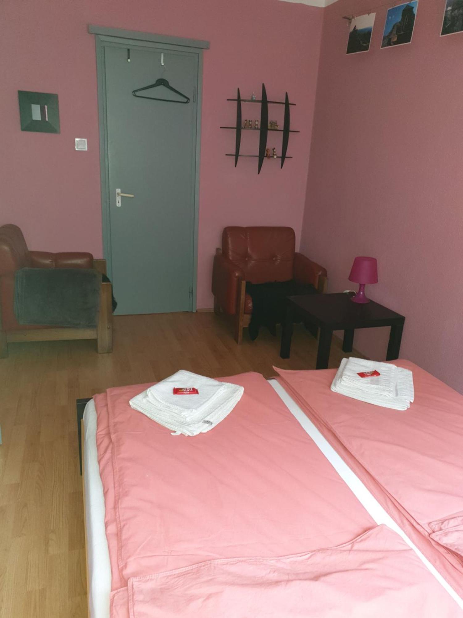 Goldapartman Salgotarjan Exterior photo